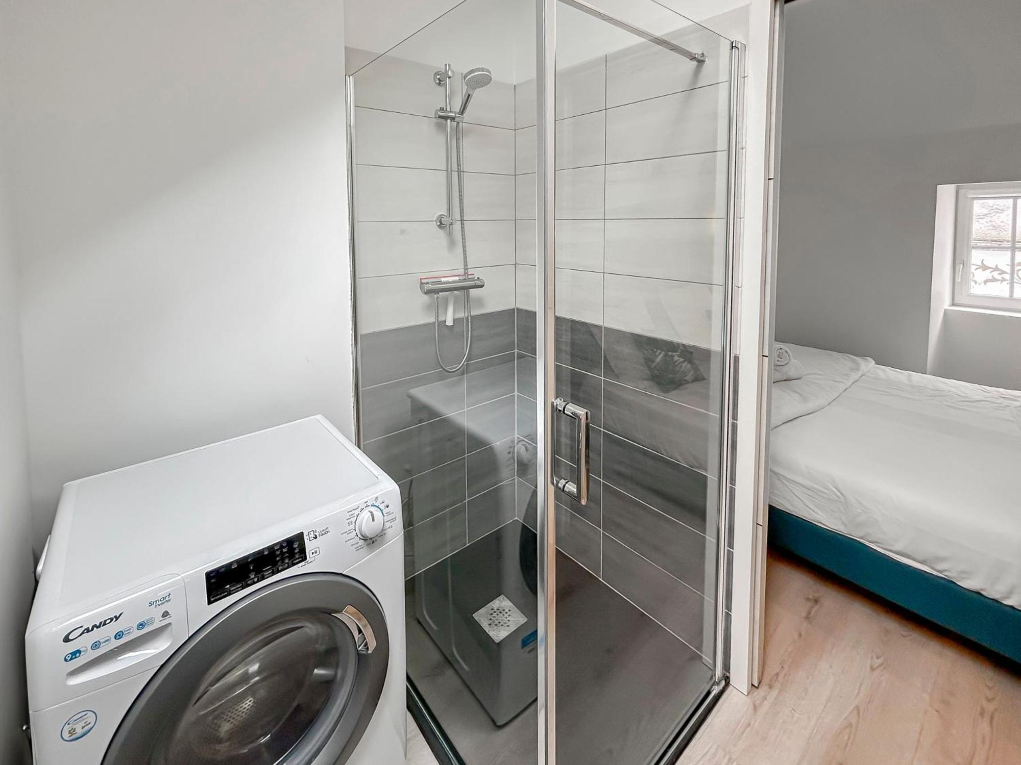L'Atypique Hyper Centre Wifi Et Netflix Gratuit Apartment Mayenne Exterior photo